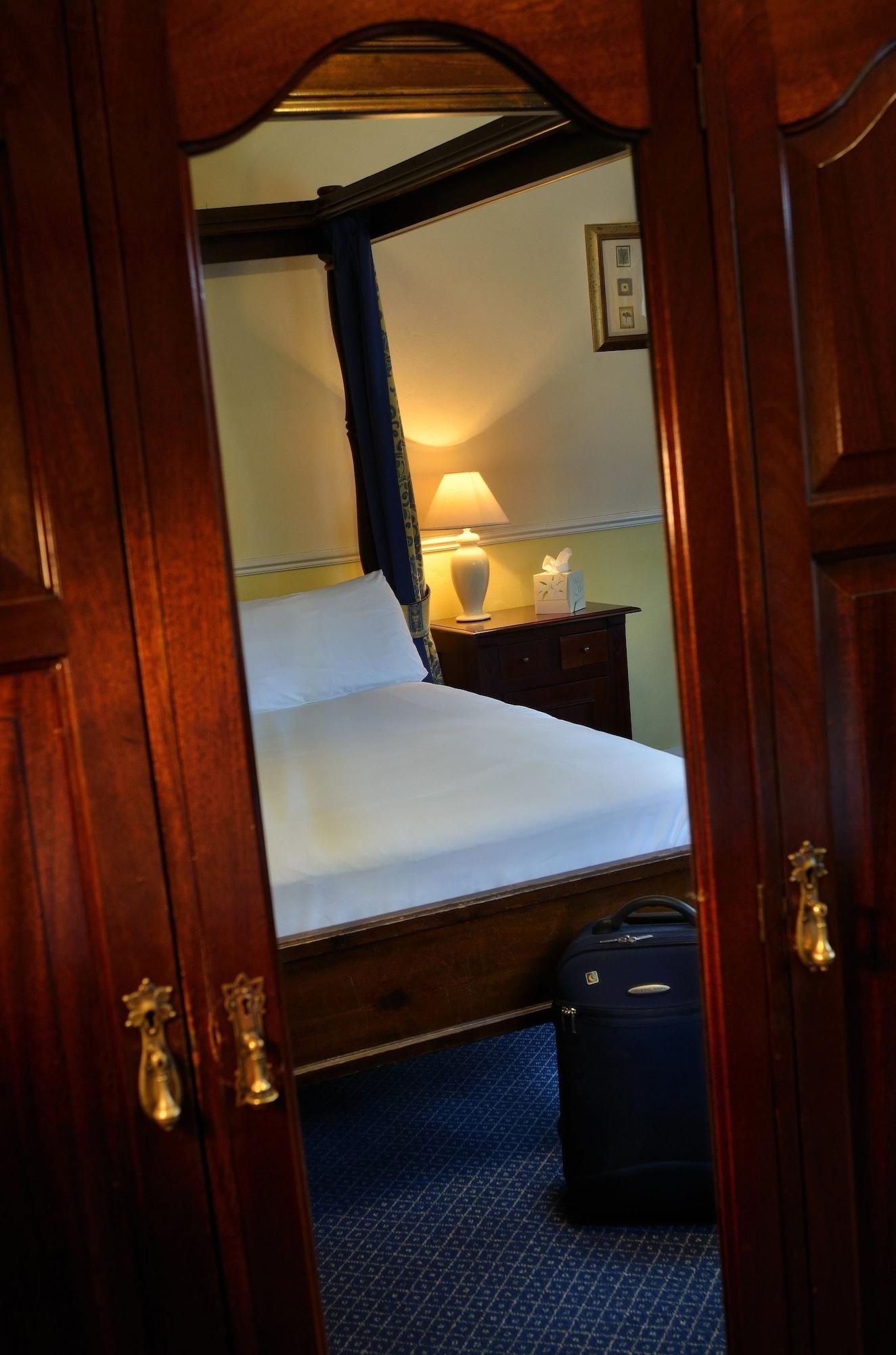 Newby Bridge Hotel Экстерьер фото